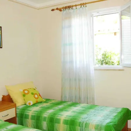 The With Air Conditioned * Porec